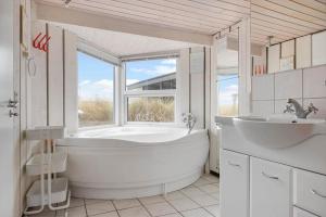 LK2118-Lokken-Jomfrubakkerne-15