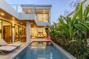 V236 Villa 4BR with Private Pool&Jacuzzi Near Beach