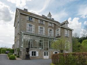 Beautiful manor house in a park near Rochefort