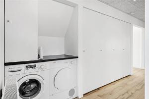 LK683-Lokken-Sdr-Strandvej-5-B-1-sal