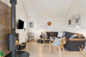 LK2009-Lokken-Furreby-Kirkevej-100