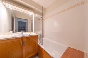 Bruneau & Sommet - Avec piscine partagée