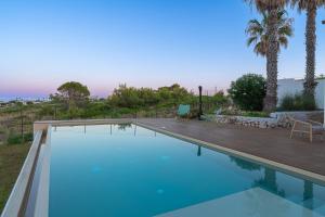 Casa dellAlba - Infinity Pool, Natura & Vista Mare