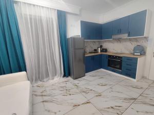 Kariani Sea View Chic Apartment