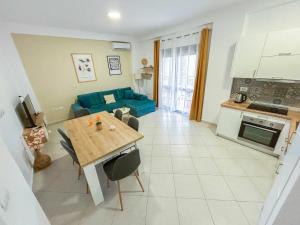 Mali i Robit Apartments