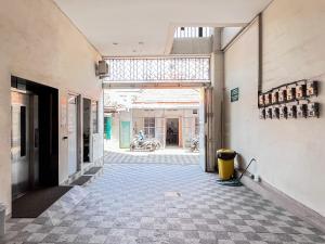 Urbanview Hotel Syariah Graha 8 Bubutan Surabaya