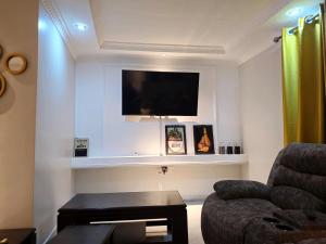 Chic Layover Hub 15 min from JKIA Airport