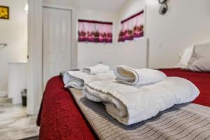 Merlot Cottage - GOTL Strip - Lovers Retreat