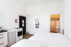 Georgian Shared House No2 - By Clifton Short Lets