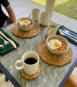 Beachside Stay Steps From Mawalla Beach #thisisnotahotel