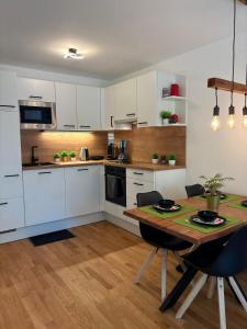 Vienna Near Lake Homes