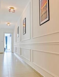 Gozo Getaway - Large Pool Apartment, 10 mins to Xaghra Square