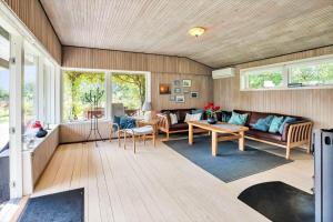 18008-Holbaek-Raevestien-5