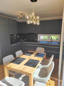 Penthouse neben U2- U-Bahn