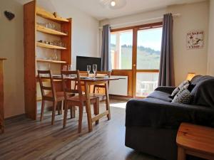 Joli 2 pièces 34m² avec terrasse, pied des pistes, 4/5 pers, Chamrousse 1650 - FR-1-340-82