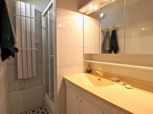 Appartement 6 places au cœur de Chamrousse, exposé sud, avec balcon - FR-1-340-136