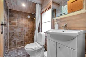 13347-1-Hojby-Romancevej-1