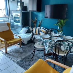 Les Floralies II N 3376 - 2P4