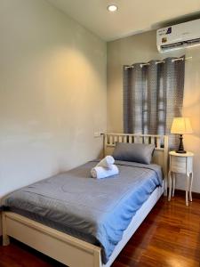 103-25 Kathu Waterfall