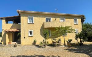 Rez de chaussez de villa 4 personnes mer