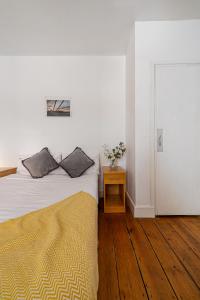 Georgian Shared House No3 - By Clifton Short Lets