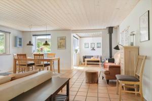 8837-Glesborg-Enebaervej-30-A