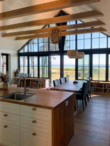 Beach Villa With Private Pier In Hou