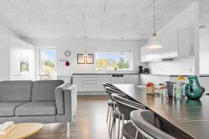 8835-Glesborg-Skovsoen-50