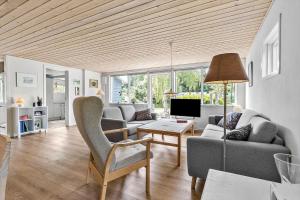 8833-Glesborg-Enebaervej-22