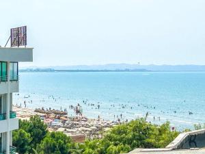 Oceanfront Apartment