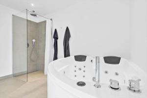 8851-Glesborg-Tranevej-13