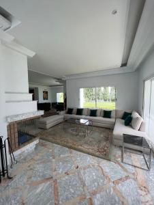 Maison dhôtes les berges du lac