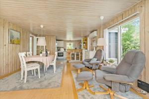 84191-Ebeltoft-Graesvangen-2