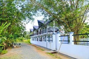 Janara Luxury Cabana