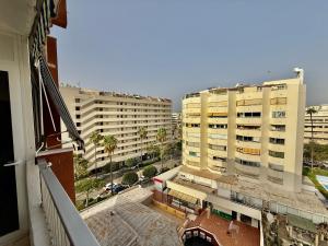 The Suit III Marbella Center - EaW Homes