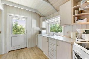 617-N-Melby-Bakkely-8-B