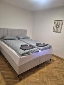 Apartment 110m2 Aircondition 2 Bedroom - Ubytování bez kategorie ve městě Sarajevo