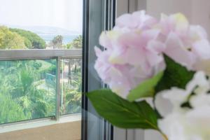 C3 Studio Facing Sea and Beach - Wifi, AC, terrace