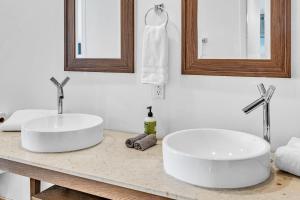 Icon Brickell Residences by Skyline Rentals