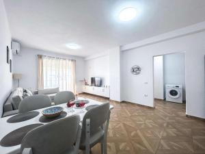 Masterpiece Vista Suites