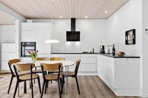 BL1359-Blokhus-Bellevueparken-24