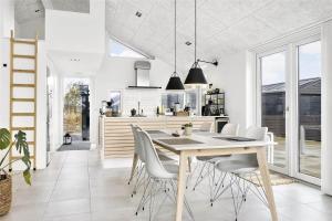 BL1667-Blokhus-Klitvejen-24