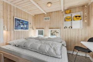 BL1047-Saltum-Bag-Havstokken-2-A