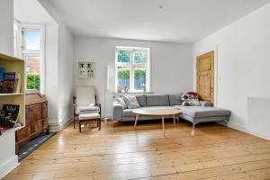 House by beach and forest - 6 people