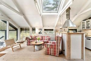 BL353-Blokhus-Kragebak-1