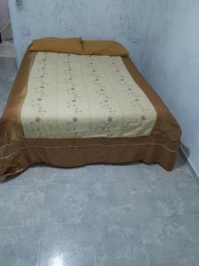 hogar entre montañas