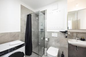 Deluxe Apartment with garden! Free Garage Parking included! Near SCS & Industry Center NÖ