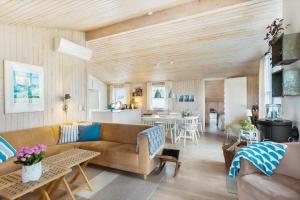 BL1587-Blokhus-Karnoevej-1