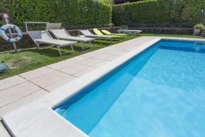 La Casetta di Viola, GardaLake, by Host4U