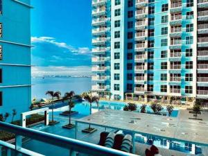 Bayshore 2 Manilabay Seaview